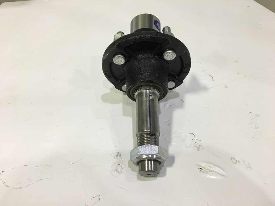ASSY-HUB/SPINDLE,MCNEILUS