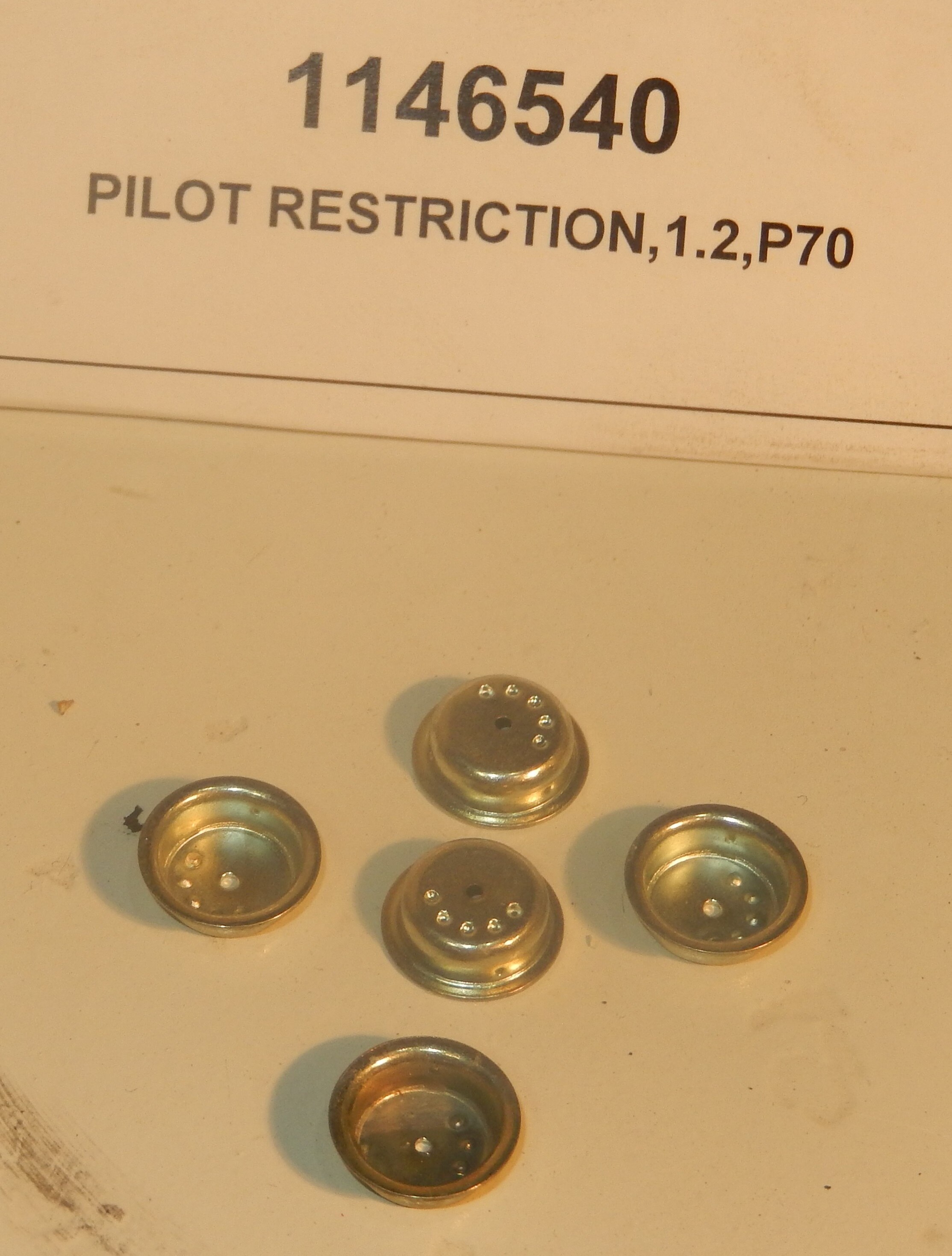 PILOT RESTRICTION,1.2,P70