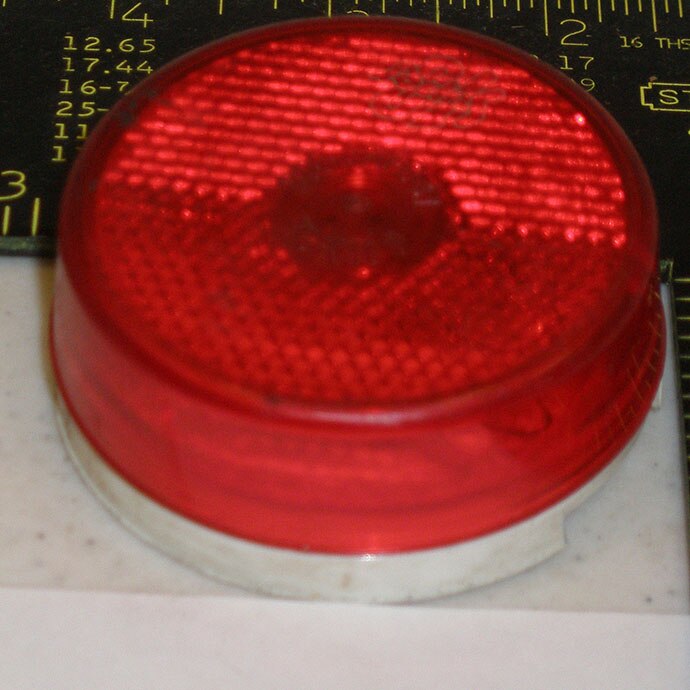 LIGHT, CLEARANCE MARKER RED